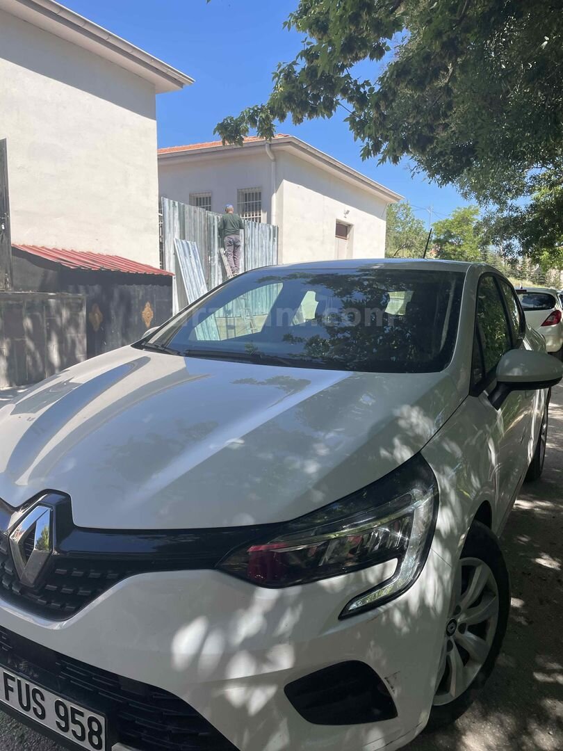 Sahibinden Renault Clio 1.0 TCe Joy 2022 Model Kayseri 112.000 km Beyaz 2