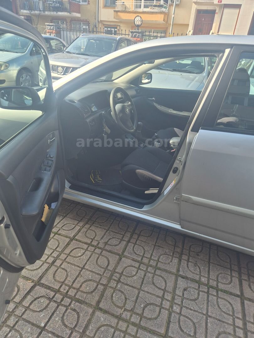 Sahibinden Toyota Corolla 1.6 Terra 2005 Model İstanbul 109.120 km Gri (Gümüş) 6