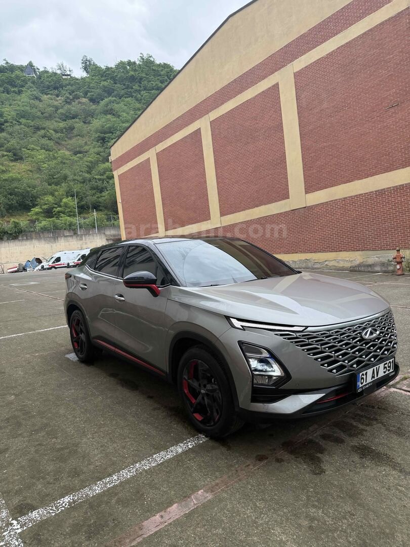 Sahibinden Chery Omoda 5 1.6 T-GDI Luxury 2023 Model Trabzon 40.500 km Gri 4