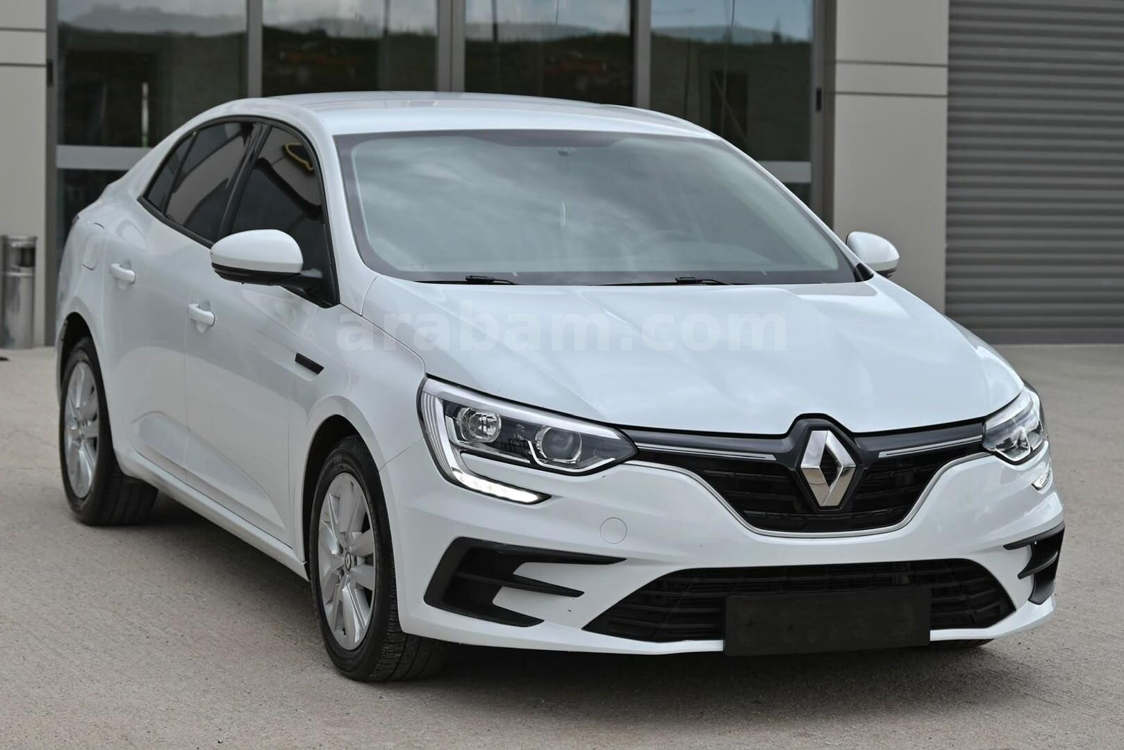 Sahibinden Renault Megane 1.5 Blue DCI Joy 2022 Model Denizli 116.000 km Beyaz 4