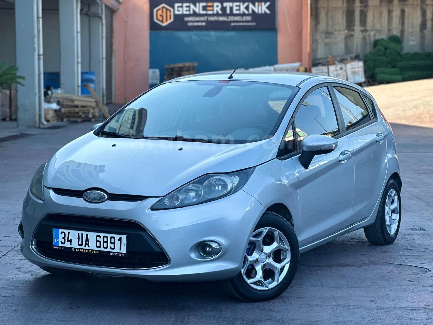 Sahibinden Ford Fiesta 1.4 TDCi My 2011 Model İstanbul 234.000 km Gri 7