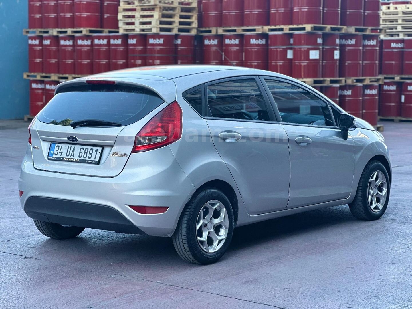 Sahibinden Ford Fiesta 1.4 TDCi My 2011 Model İstanbul 234.000 km Gri 6