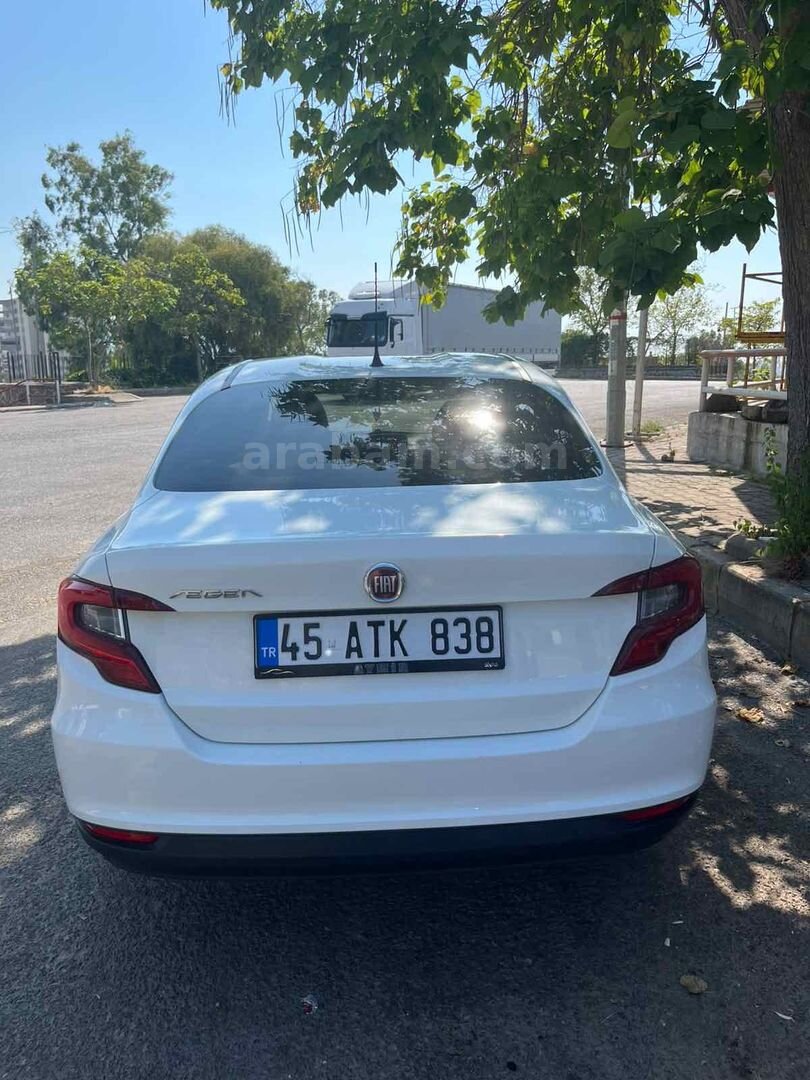 Sahibinden Fiat Egea 1.4 Fire Easy Stil 2021 Model İzmir 66.000 km Beyaz 4