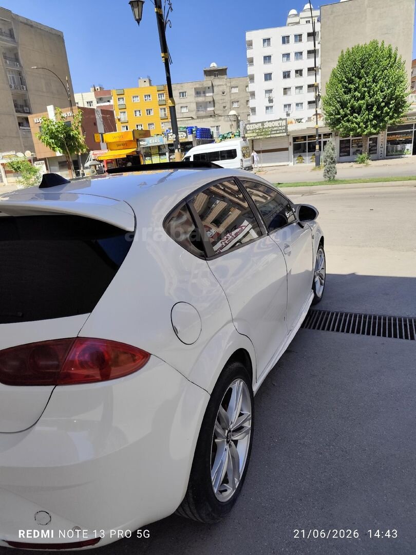 Sahibinden Seat Leon 1.6 TDI CR Style 2011 Model Şırnak 215.000 km Beyaz 3