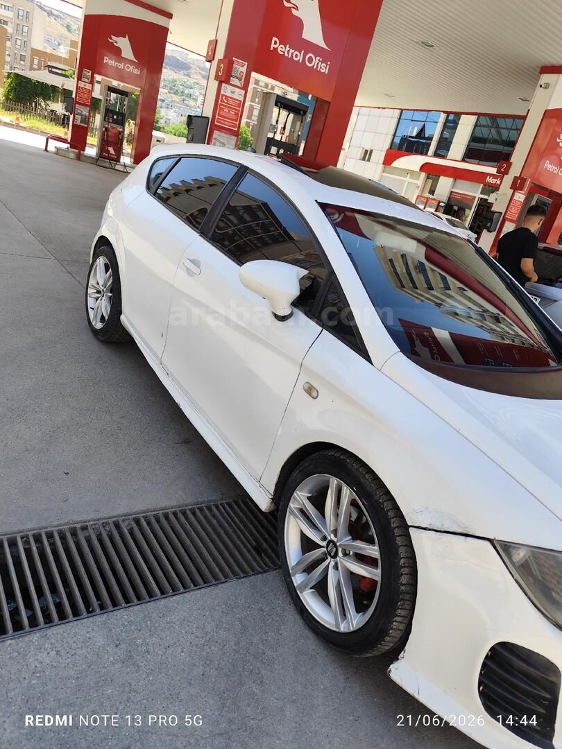 Sahibinden Seat Leon 1.6 TDI CR Style 2011 Model Şırnak 215.000 km Beyaz 2