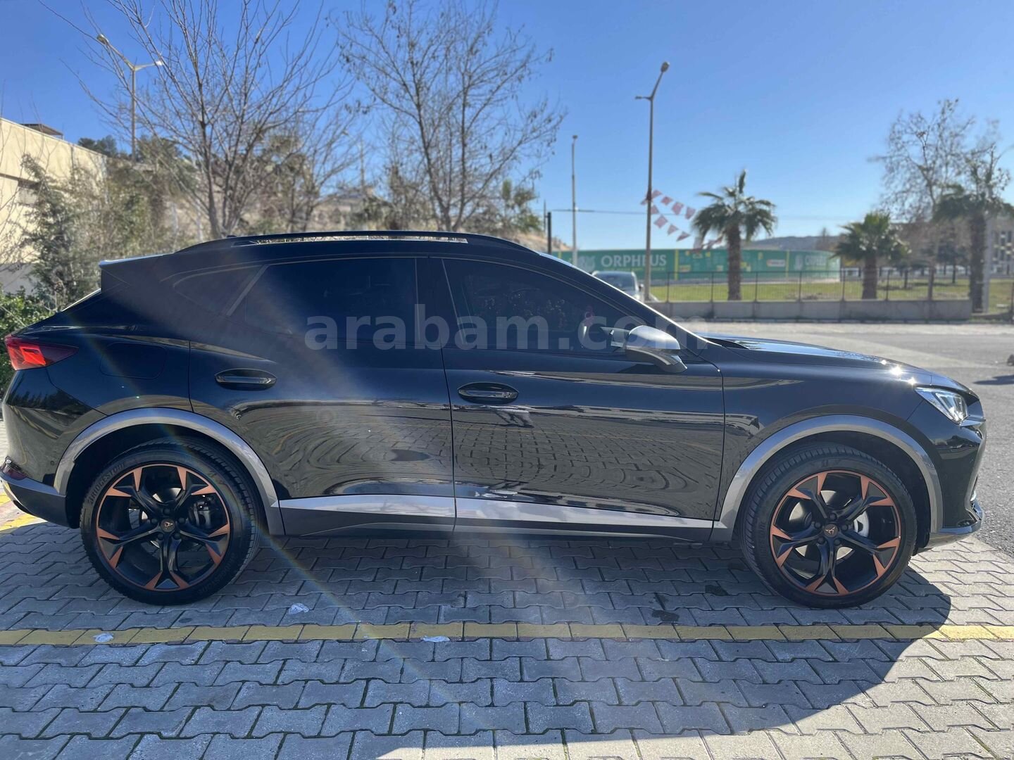 Sahibinden Cupra Formentor 1.5 TSI 2024 Model Şanlıurfa 22.000 km Siyah 3