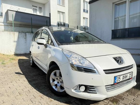 Sahibinden Peugeot 5008 1.6 HDi Premium Pack 2012 Model Sakarya