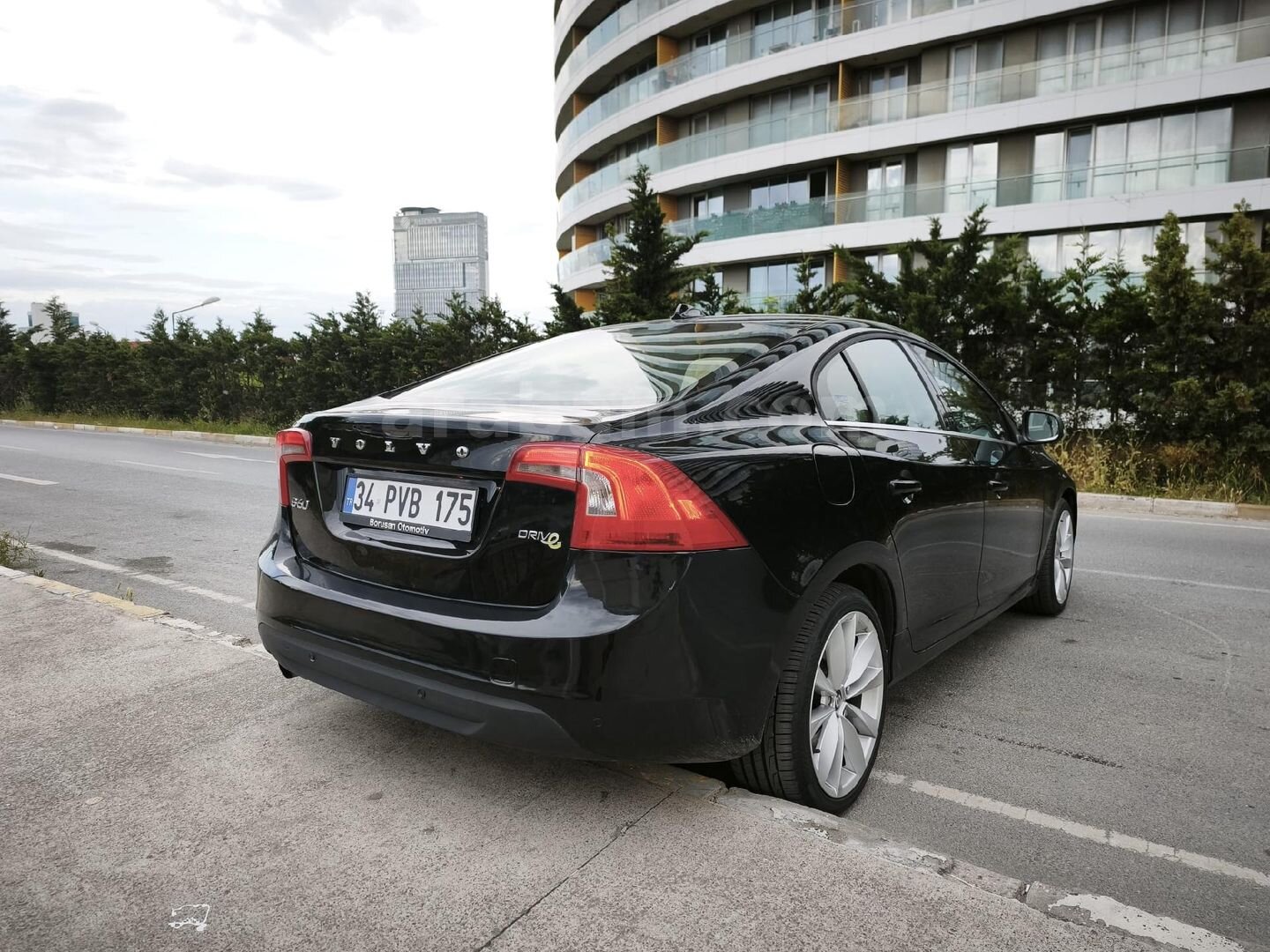 Sahibinden Volvo S60 1.6 D Premium 2012 Model İstanbul 315.000 km Siyah 6