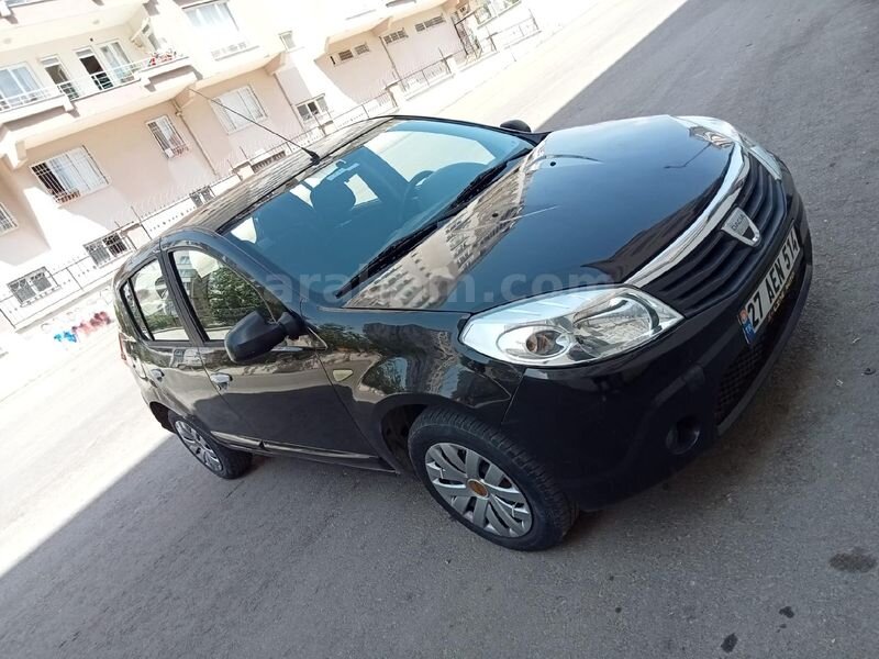 Sahibinden Dacia Sandero 1.4 Laureate 2010 Model Gaziantep 165.000 km Siyah