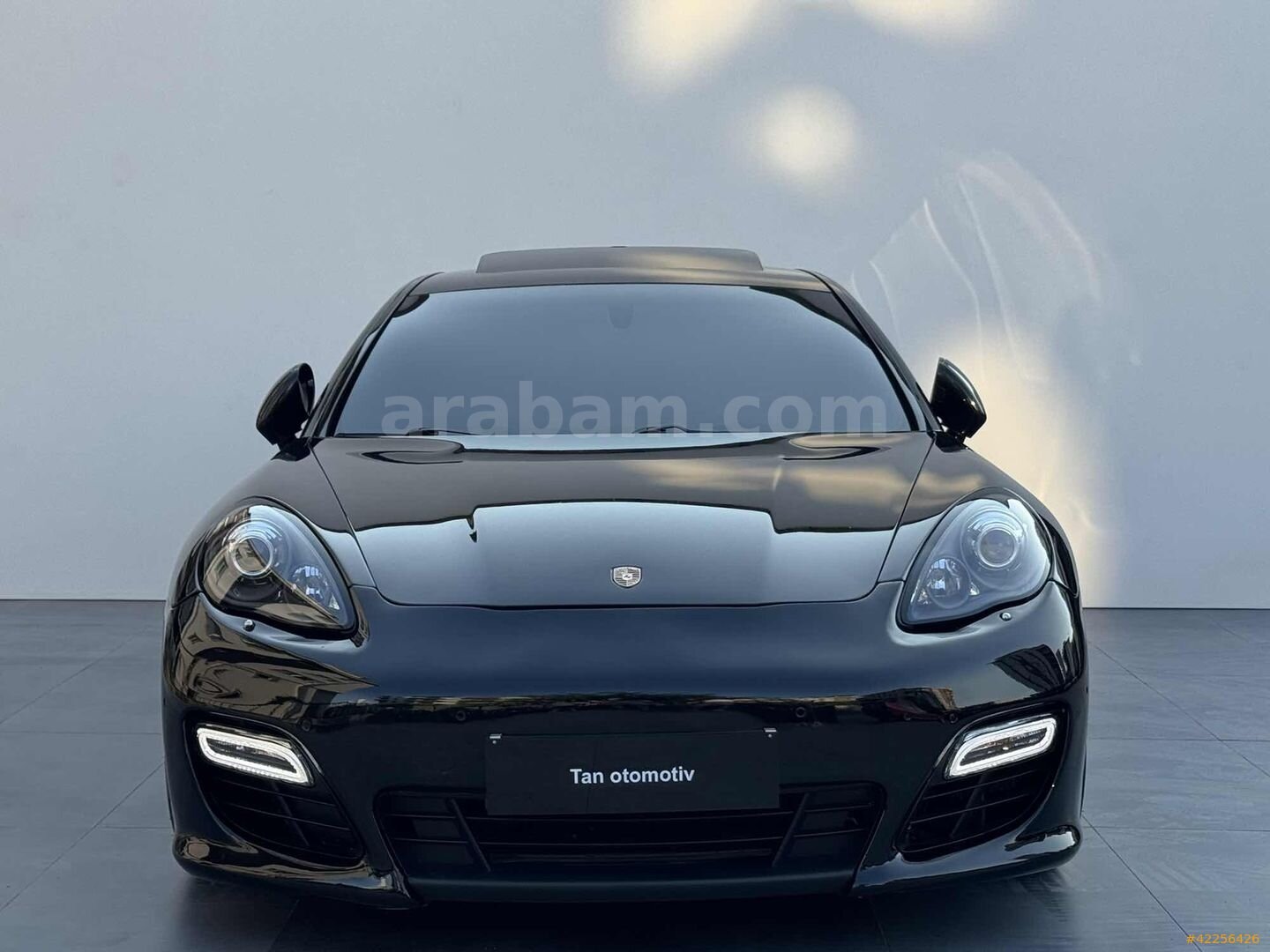 Galeriden Porsche Panamera Diesel 2012 Model Ordu 230.000 km Siyah 2