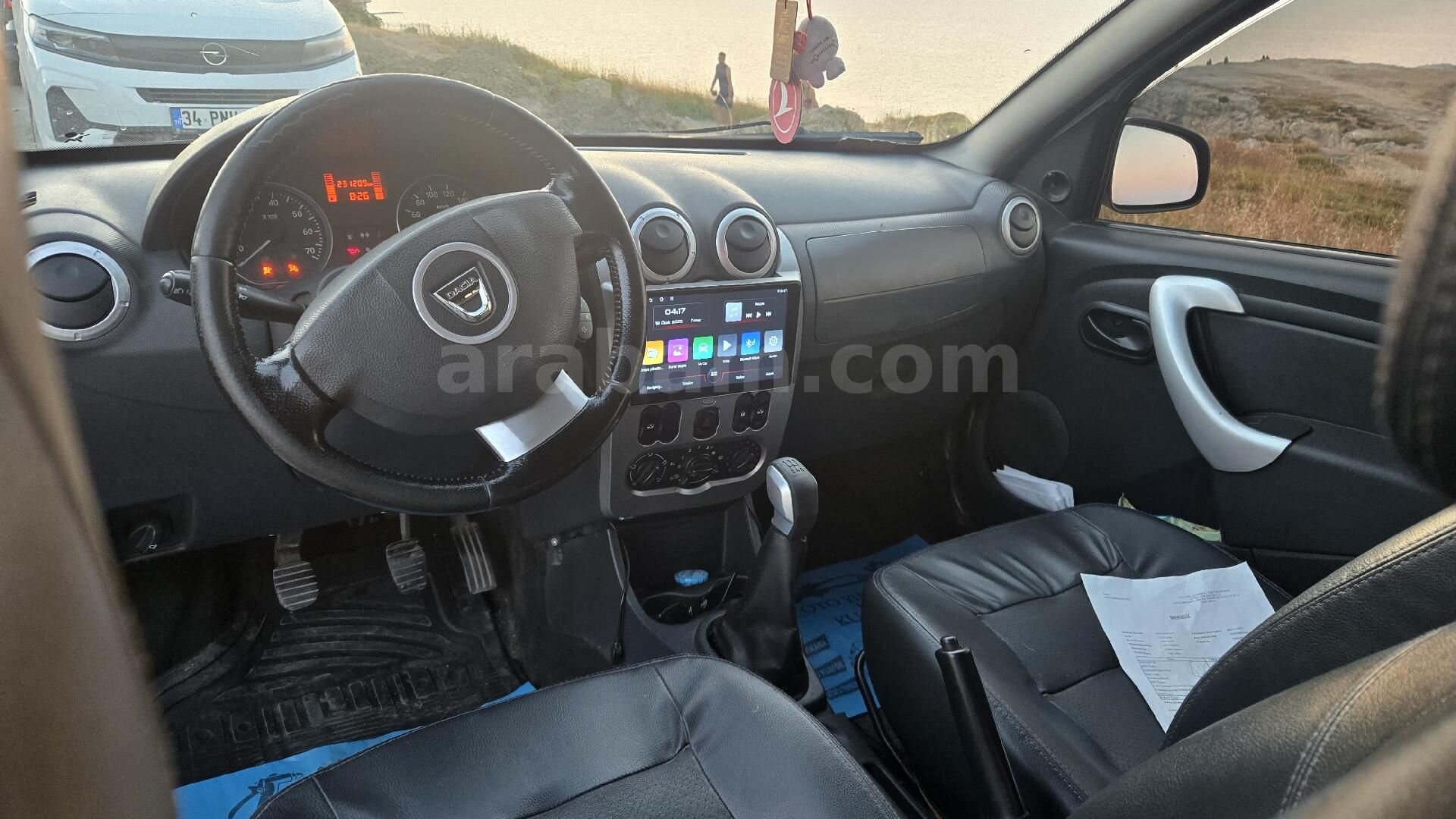 Sahibinden Dacia Sandero 1.5 dCi Stepway 2012 Model İstanbul 233.000 km Gri 6