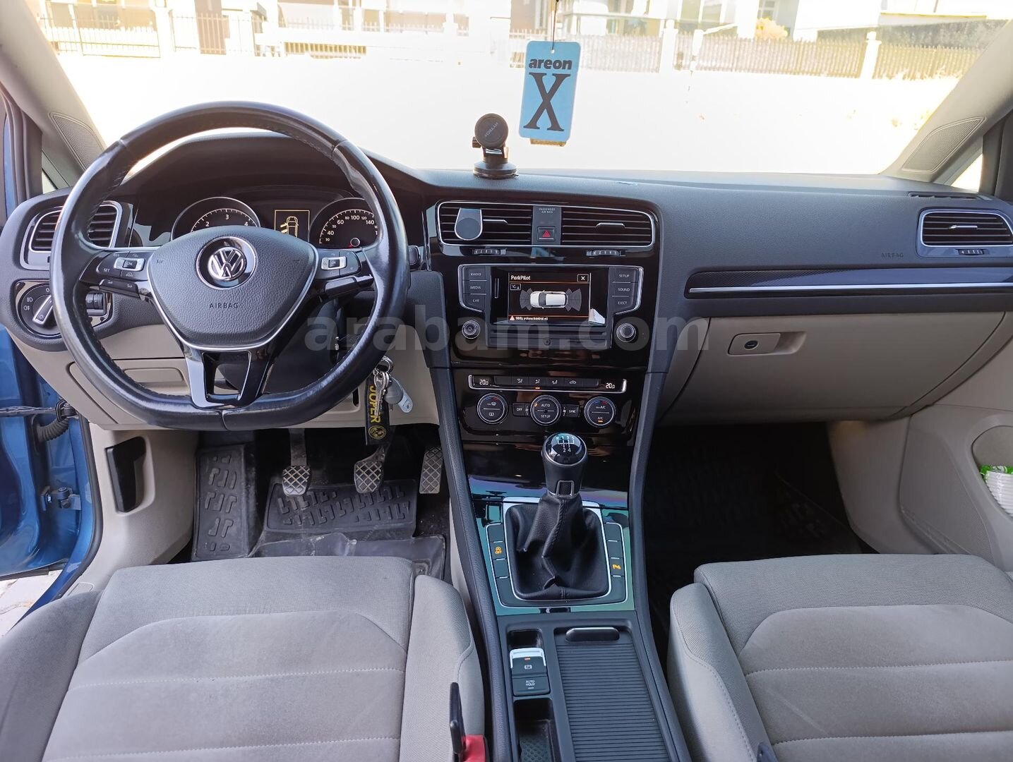 Sahibinden Volkswagen Golf 1.6 TDi BlueMotion Comfortline 2013 Model İzmir 244.500 km Mavi 7