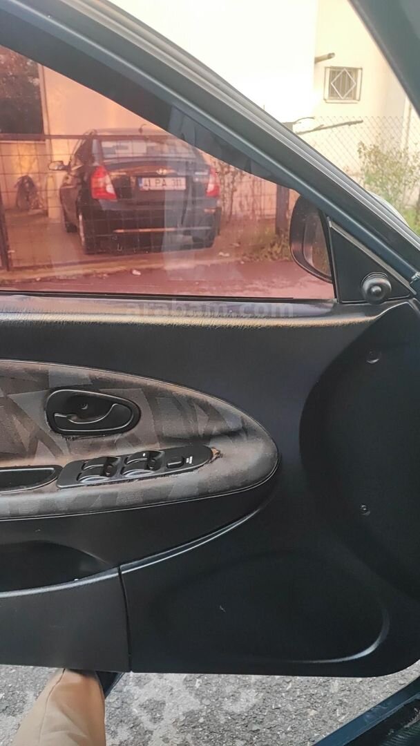 Sahibinden Mitsubishi Carisma 1.6 GL 1999 Model Kocaeli 300.000 km Mavi (metalik) 4