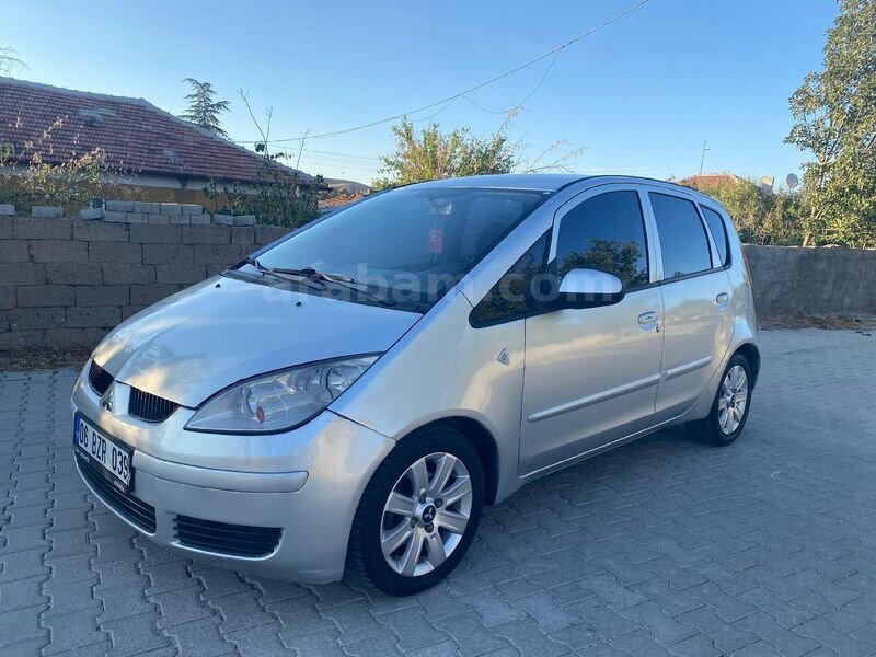 Sahibinden Mitsubishi Colt 1.3 Invite 2008 Model Kırıkkale 166.000 km Gri (Gümüş)