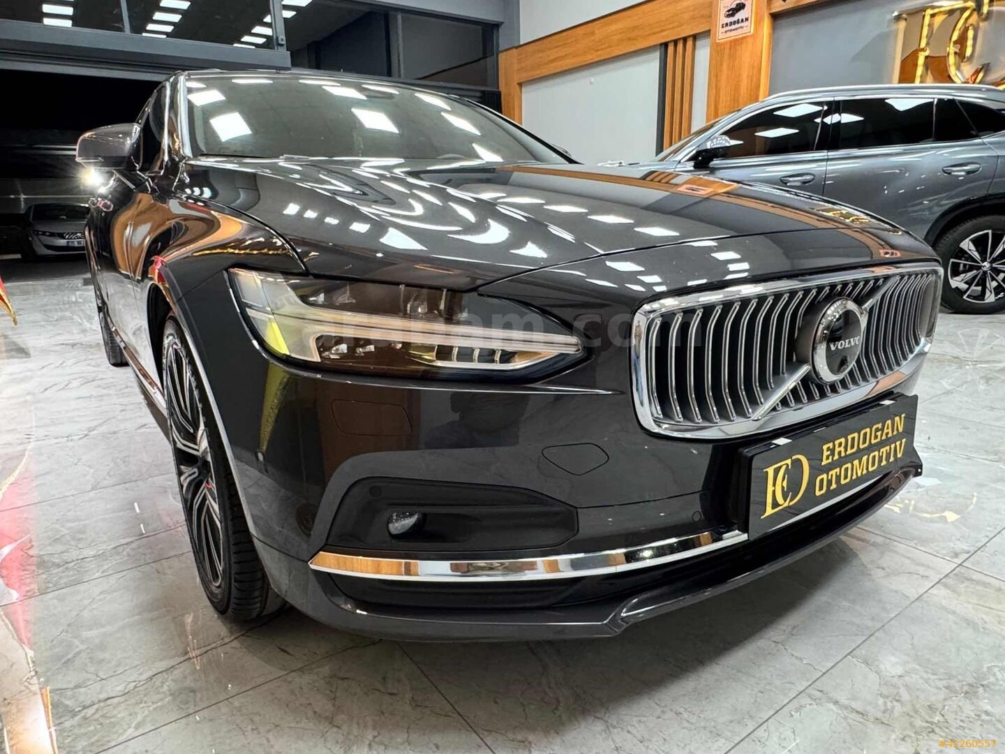Galeriden Volvo S90 2.0 D B5 Plus Bright 2023 Model İzmir 66.000 km Füme 5