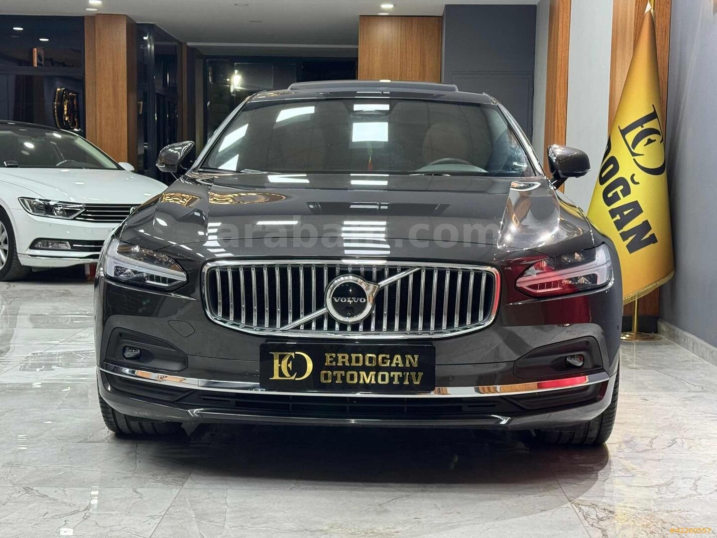 Galeriden Volvo S90 2.0 D B5 Plus Bright 2023 Model İzmir 66.000 km Füme 4