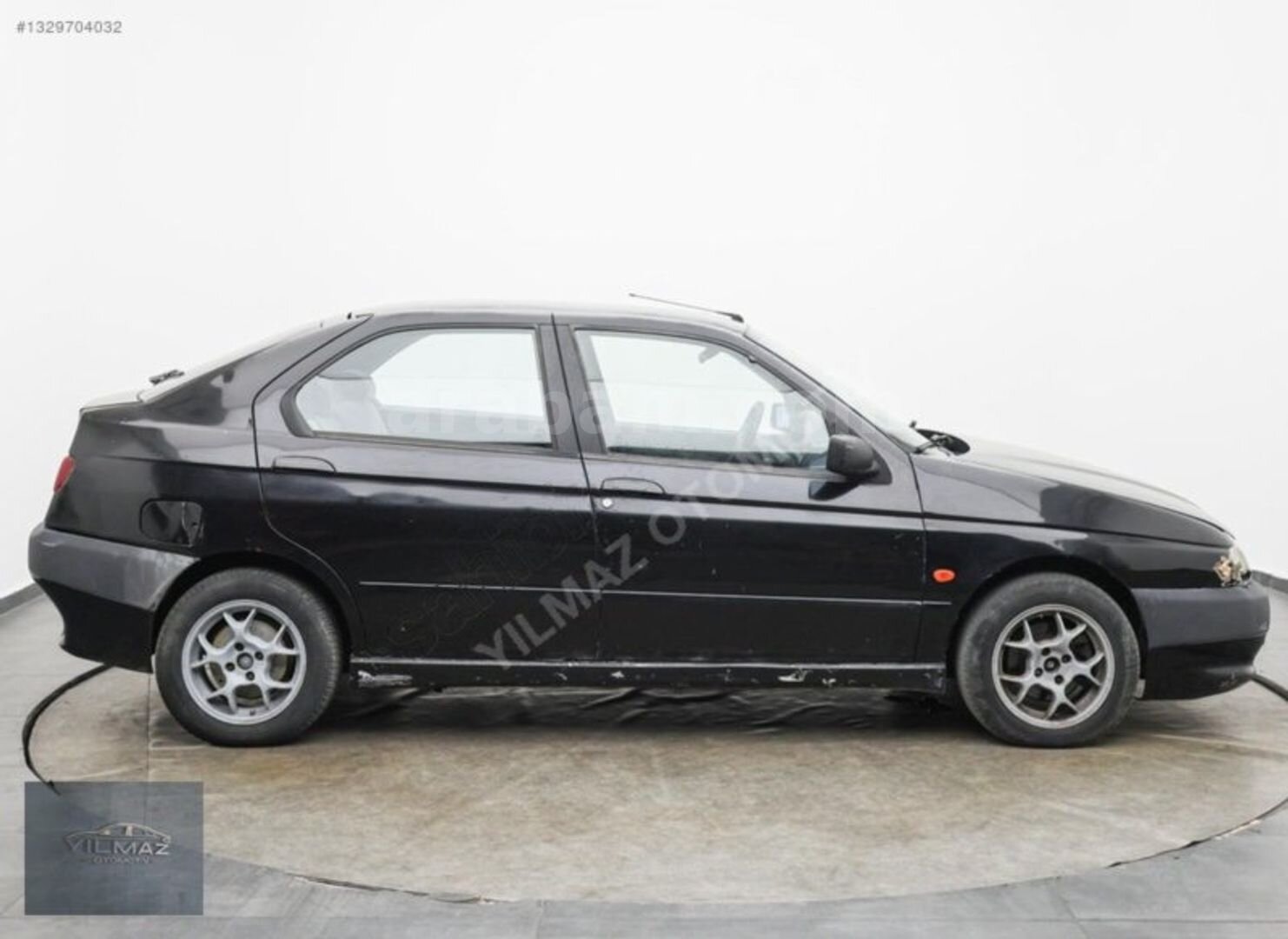 Galeriden Alfa Romeo 146 1.6 L 1996 Model Sakarya 243.000 km Siyah 4