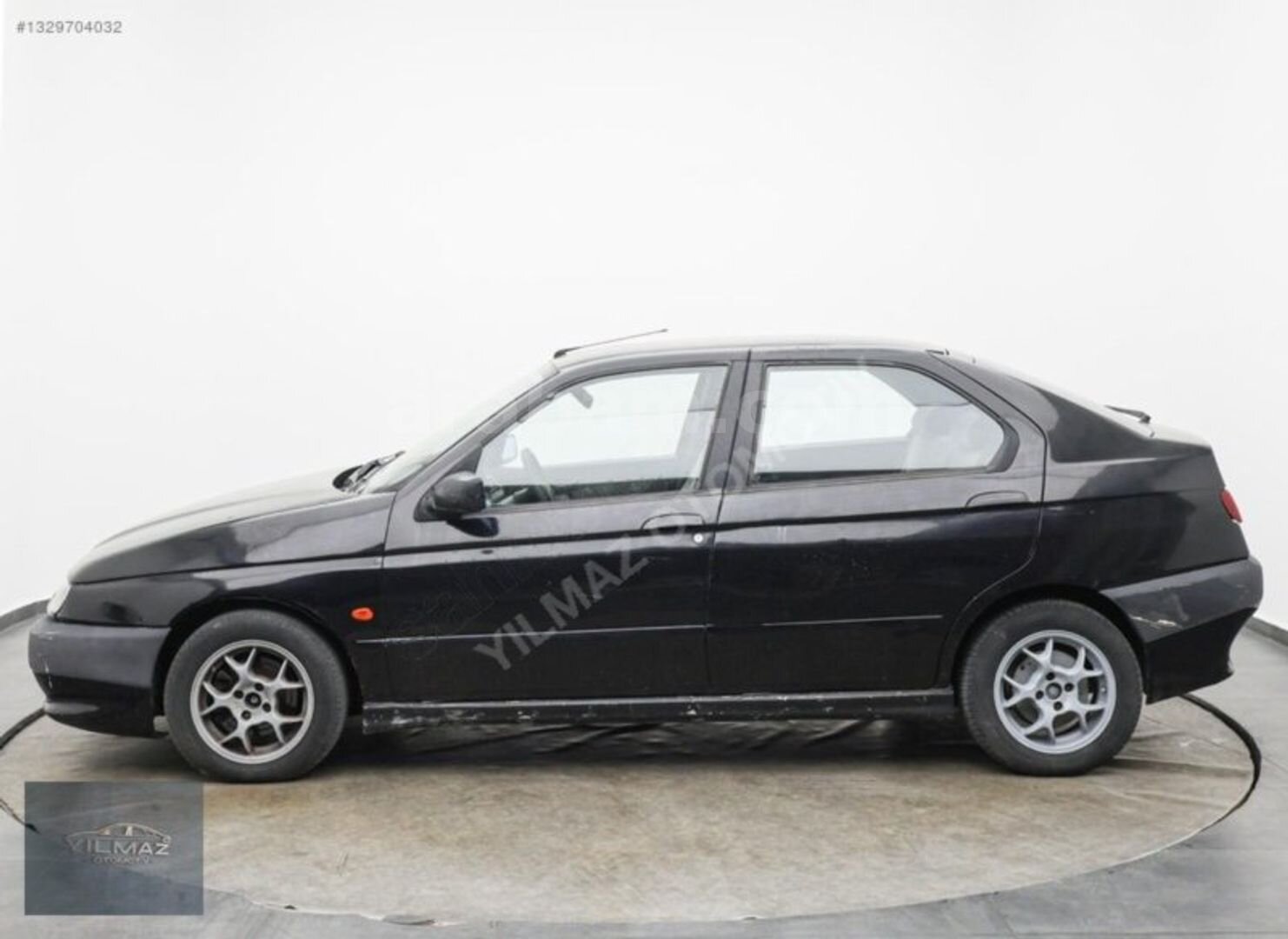 Galeriden Alfa Romeo 146 1.6 L 1996 Model Sakarya 243.000 km Siyah 5