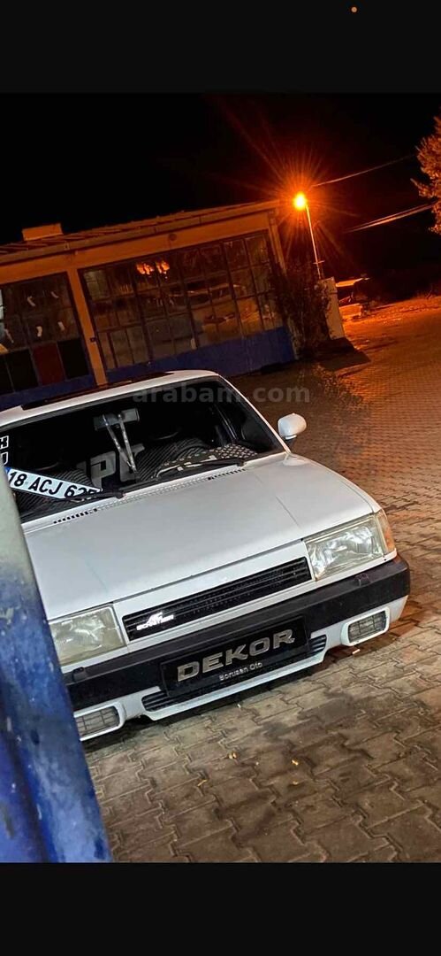 Sahibinden Tofaş Şahin 1.6 1992 Model Çankırı 240.000 km Beyaz 4
