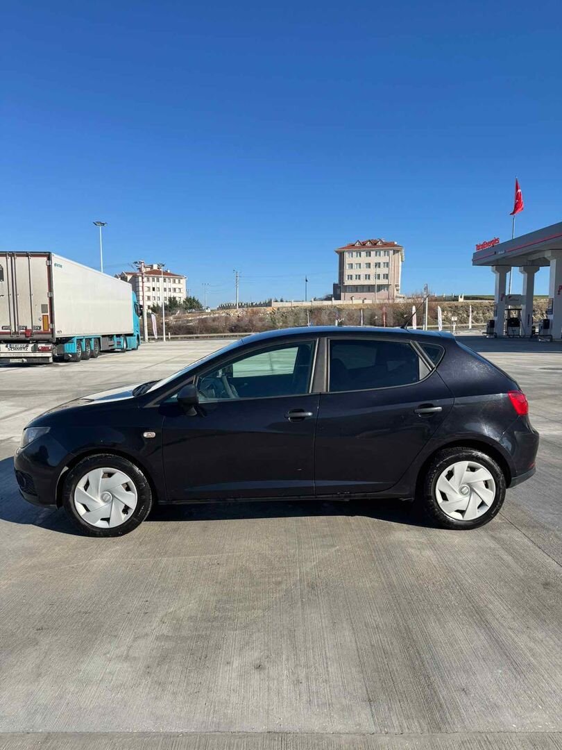 Sahibinden Seat Ibiza 1.6 Reference 2011 Model İstanbul 115.300 km Siyah 7