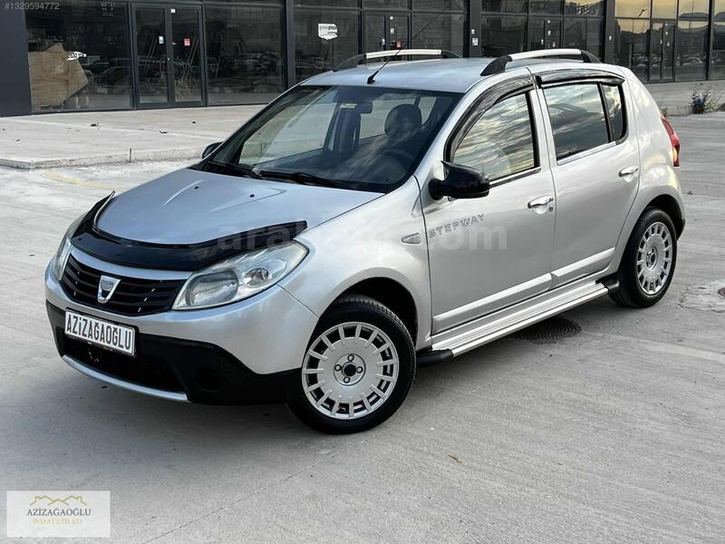 Galeriden Dacia Sandero 1.5 dCi Stepway 2011 Model Ankara 178.000 km Gri