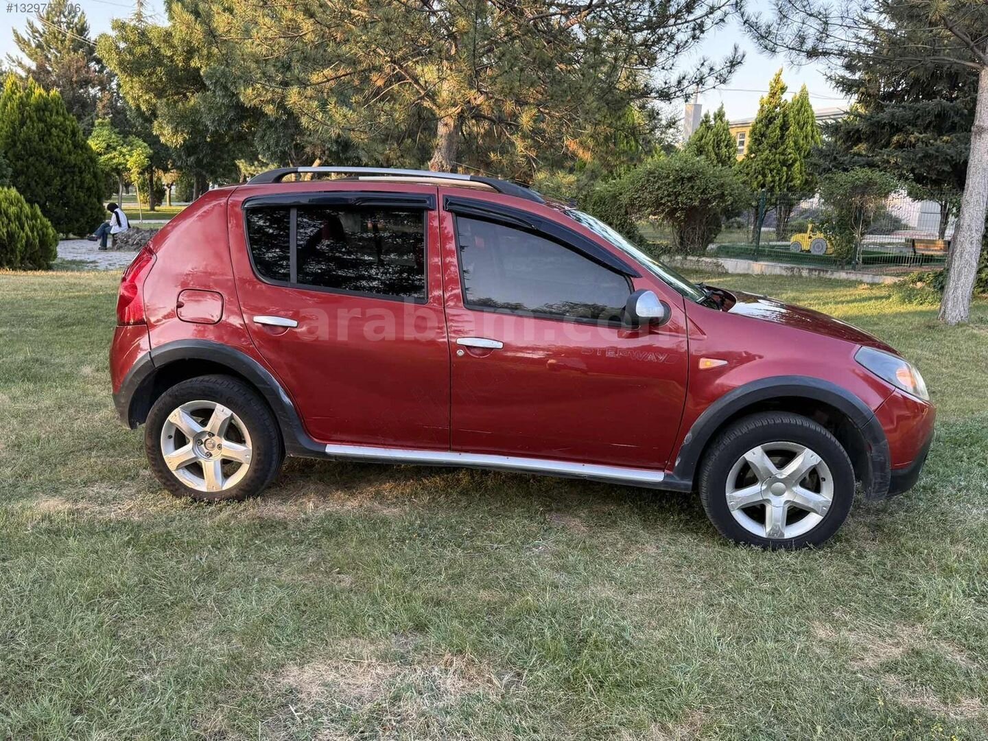 Galeriden Dacia Sandero 1.5 dCi Stepway 2012 Model Afyonkarahisar 230.000 km Kırmızı 6