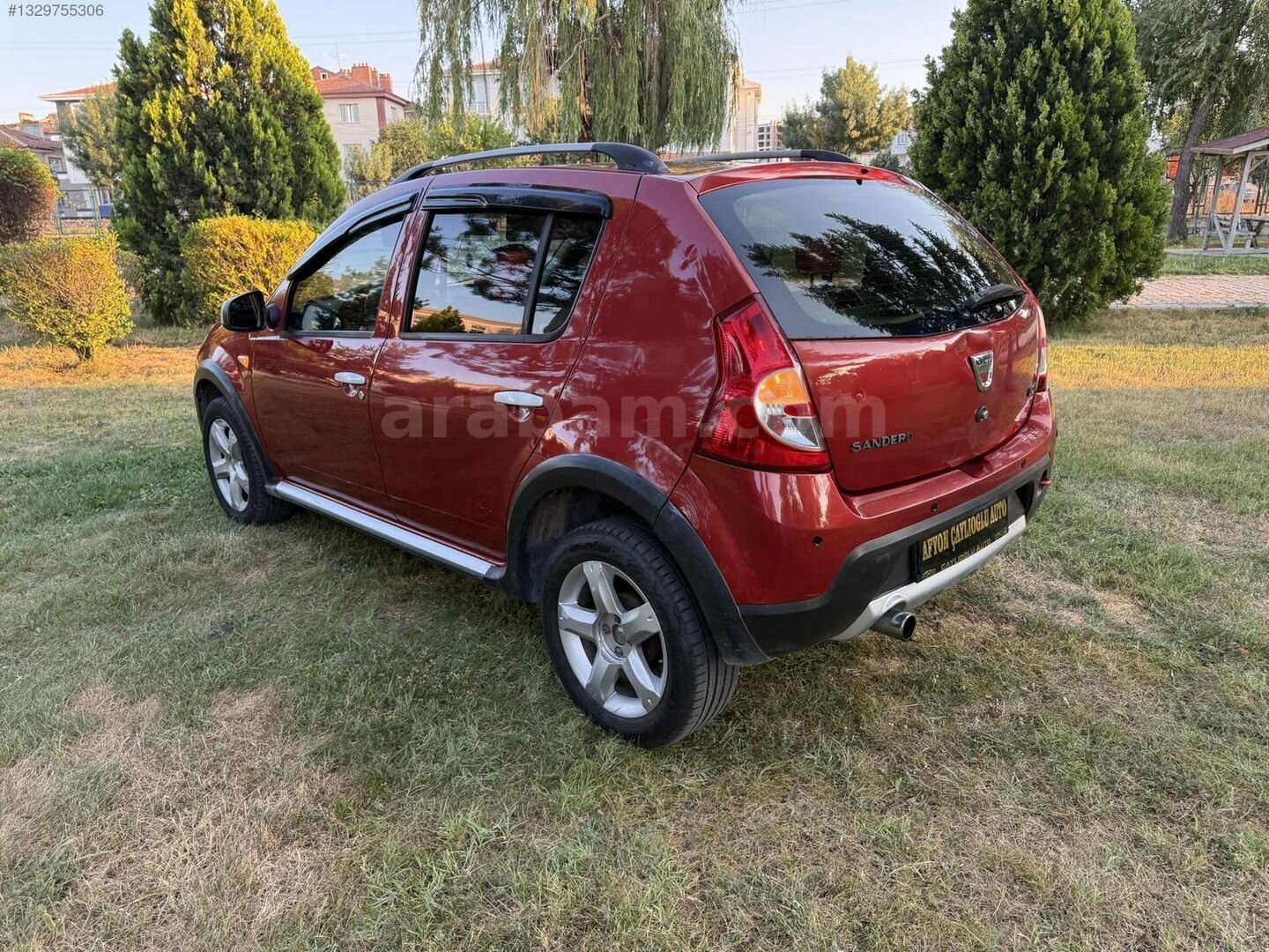Galeriden Dacia Sandero 1.5 dCi Stepway 2012 Model Afyonkarahisar 230.000 km Kırmızı 7