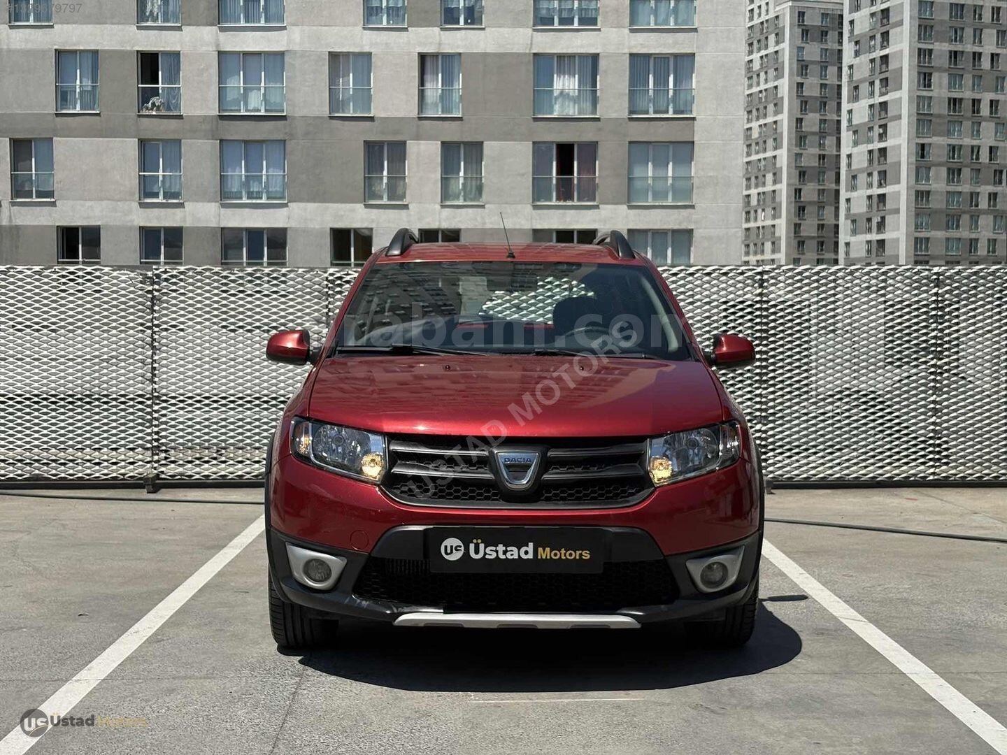 Galeriden Dacia Sandero 1.5 dCi Stepway 2015 Model İstanbul 148.000 km Kırmızı 2