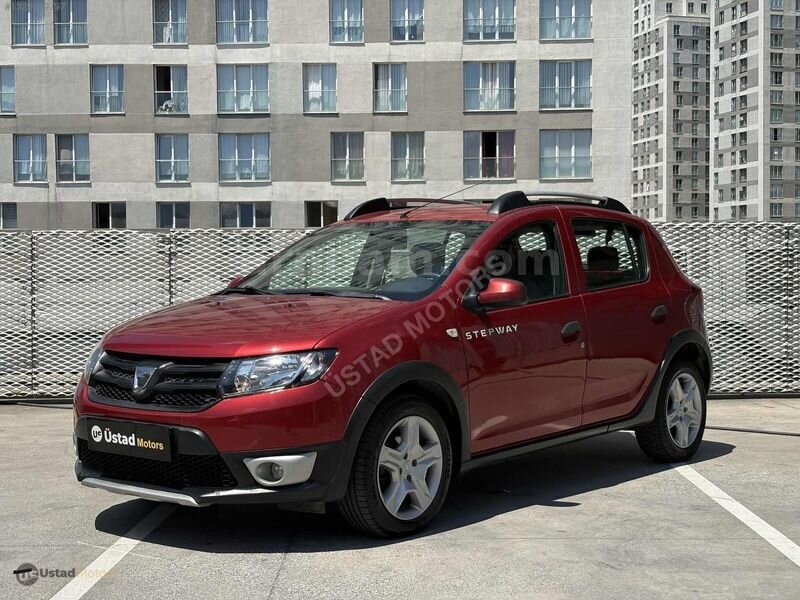 Galeriden Dacia Sandero 1.5 dCi Stepway 2015 Model İstanbul 148.000 km Kırmızı