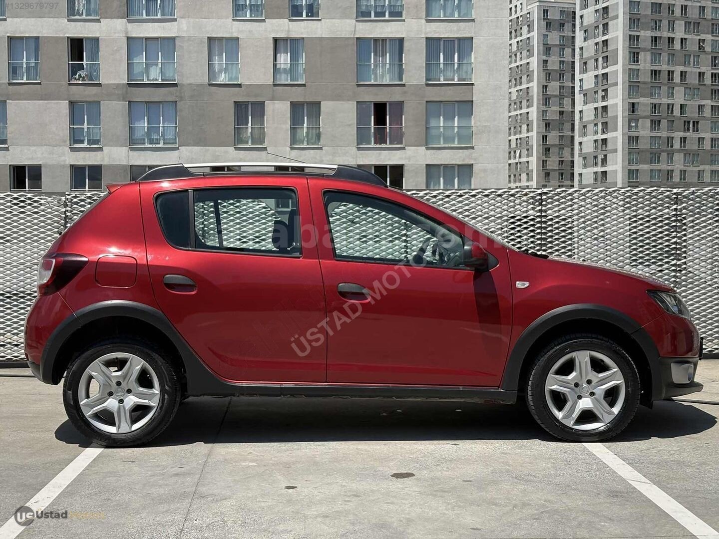 Galeriden Dacia Sandero 1.5 dCi Stepway 2015 Model İstanbul 148.000 km Kırmızı 6