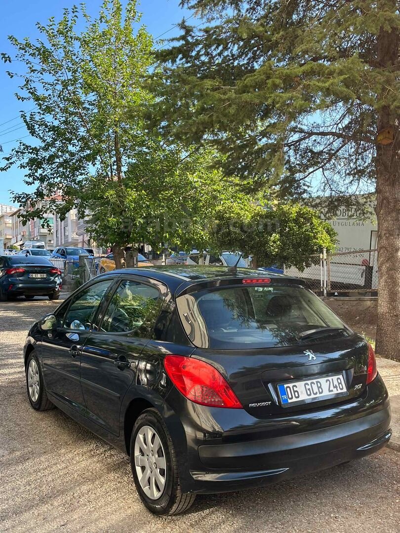 Galeriden Peugeot 207 1.4 HDi Trendy 2010 Model Ankara 159.750 km Siyah 7