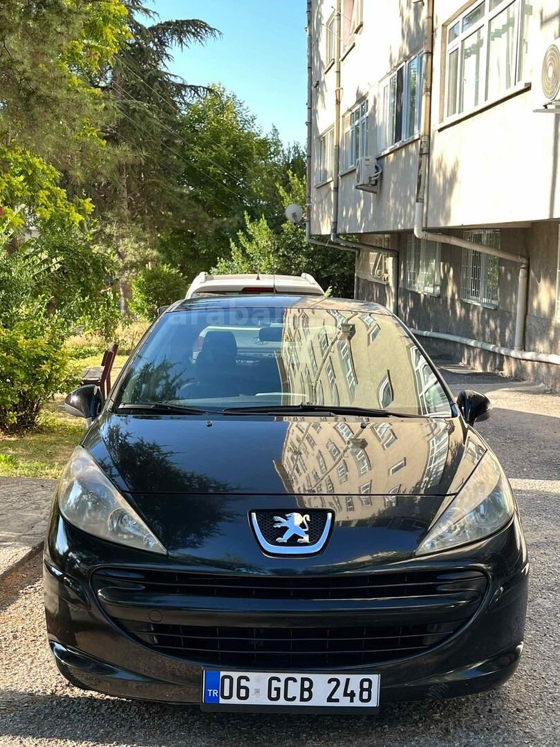 Galeriden Peugeot 207 1.4 HDi Trendy 2010 Model Ankara 159.750 km Siyah 2