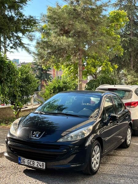 Galeriden Peugeot 207 1.4 HDi Trendy 2010 Model Ankara 159.750 km Siyah 1