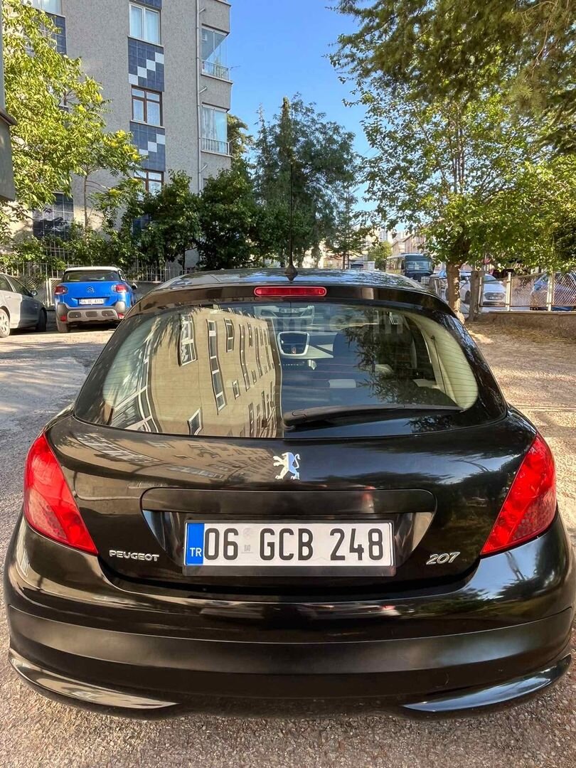 Galeriden Peugeot 207 1.4 HDi Trendy 2010 Model Ankara 159.750 km Siyah 6