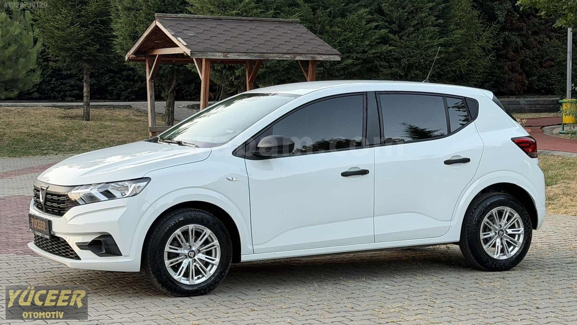 Galeriden Dacia Sandero 1.0 TCe Comfort 2022 Model Bolu 63.500 km Beyaz 4