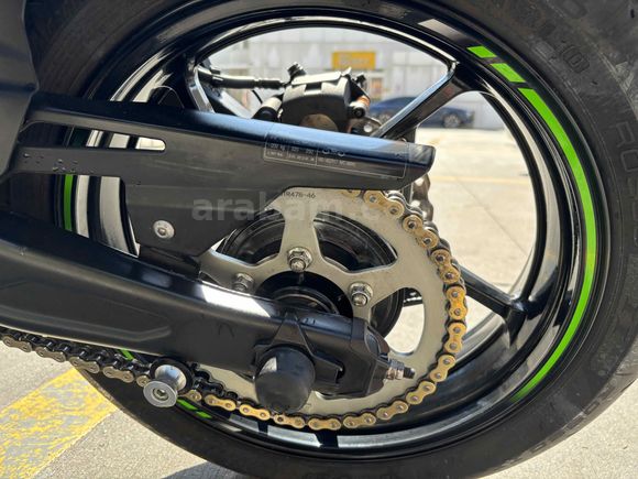 Sahibinden Kawasaki Ninja 650 2023 Model İstanbul 20.300 km Yeşil