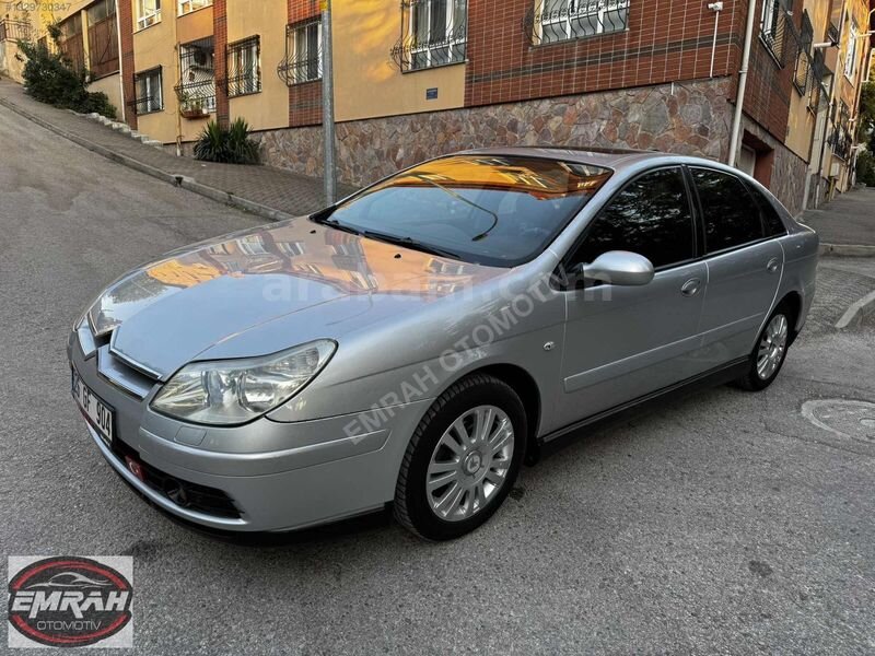 Galeriden Citroen C5 1.6 HDi SX PK 2006 Model Eskişehir 230.000 km Gri