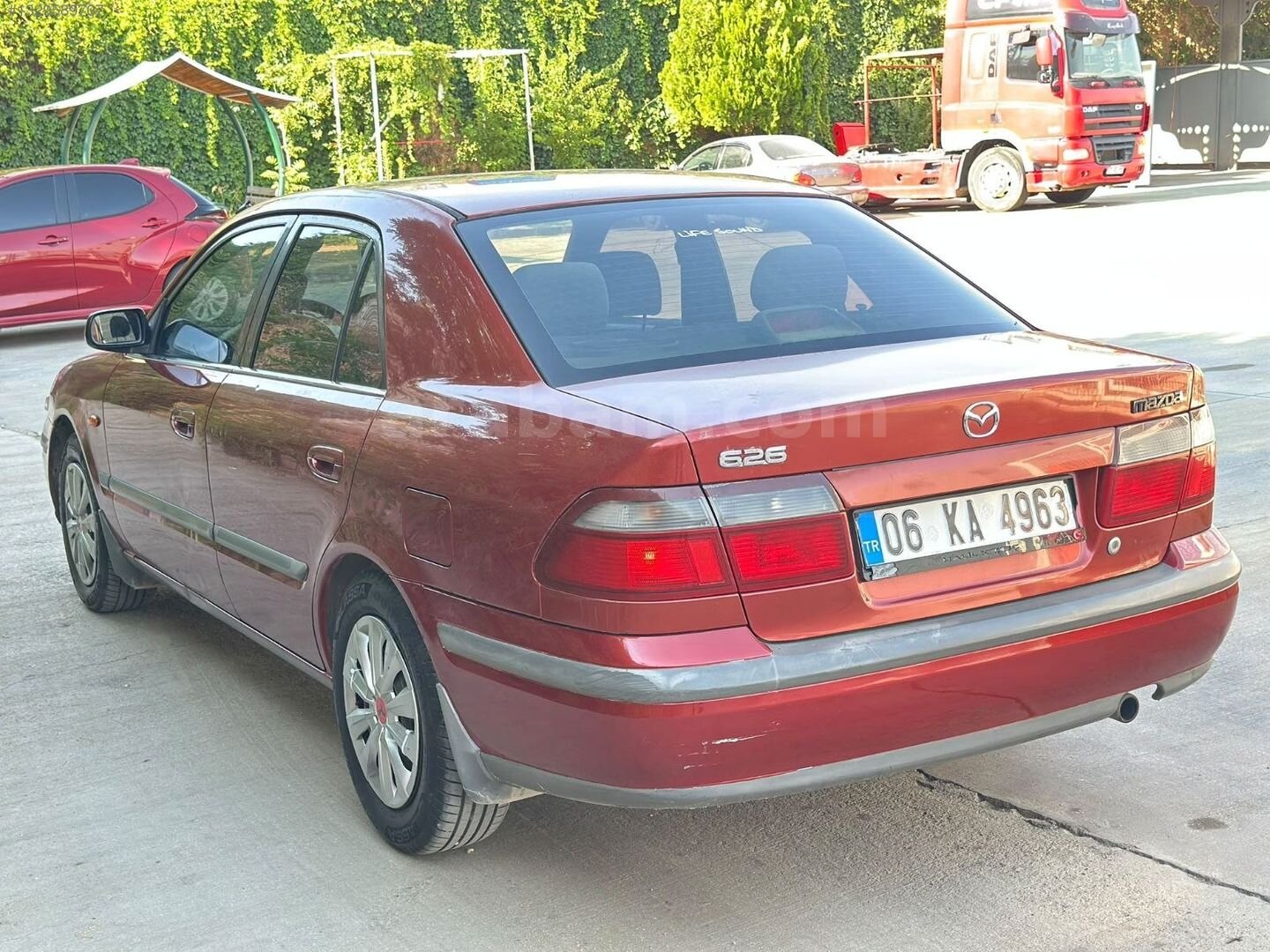 Galeriden Mazda 626 2.0 1998 Model Gaziantep 240.000 km Kahverengi 4