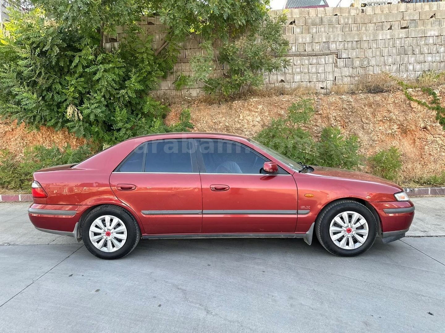 Galeriden Mazda 626 2.0 1998 Model Gaziantep 240.000 km Kahverengi 7