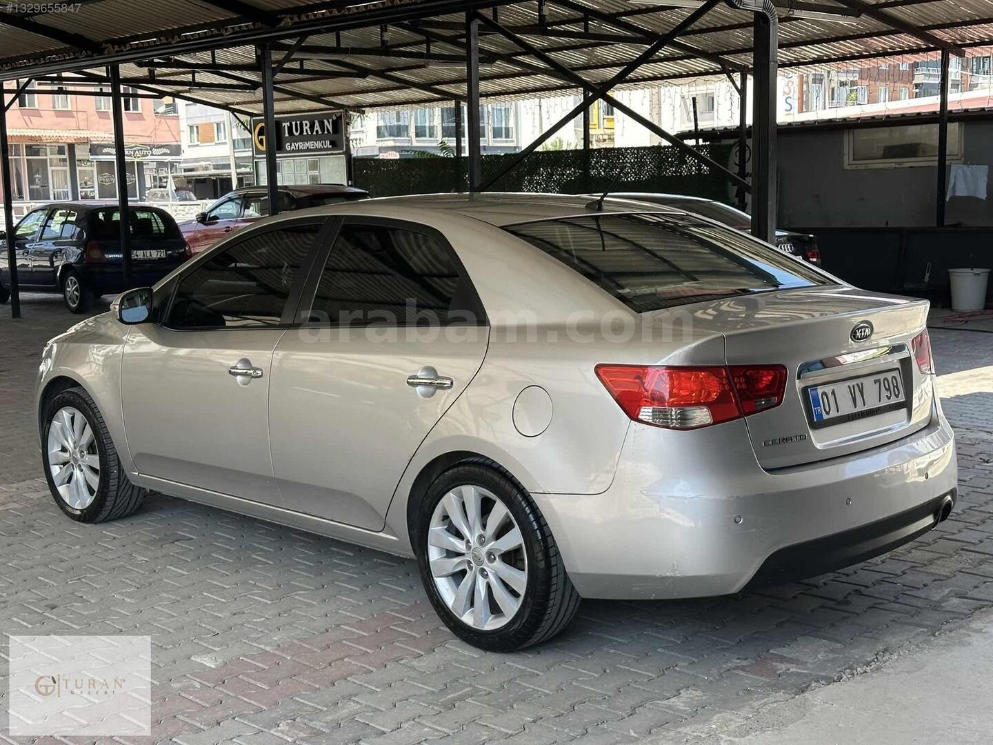 Galeriden Kia Cerato 1.6 GSL Concept 2011 Model Sakarya 219.000 km Gri 7