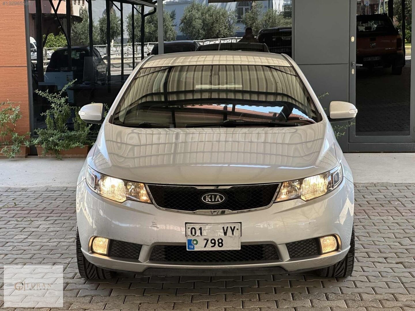Galeriden Kia Cerato 1.6 GSL Concept 2011 Model Sakarya 219.000 km Gri 1