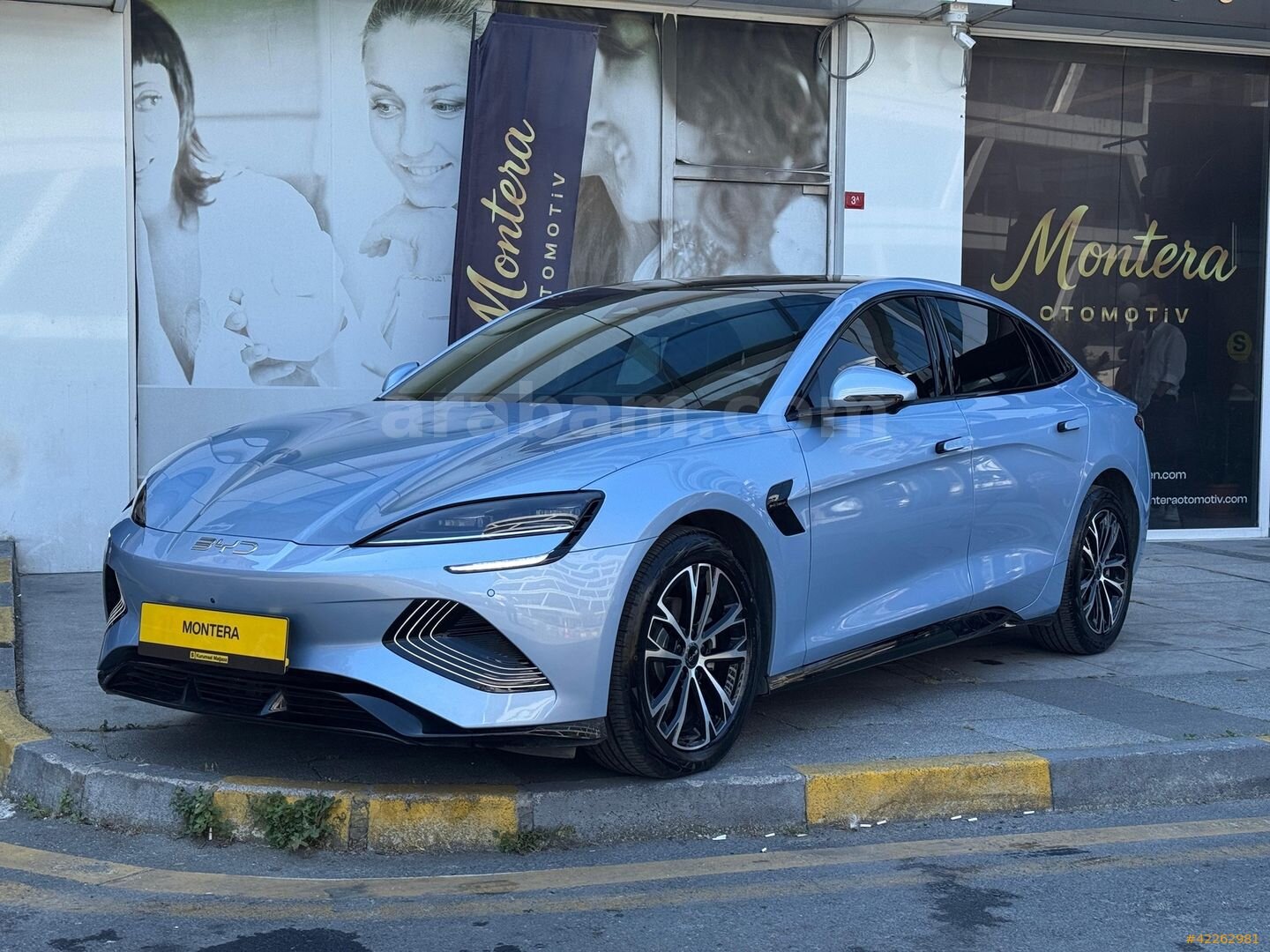 Galeriden BYD Seal Design 2025 Model İstanbul 8.500 km Mavi 3