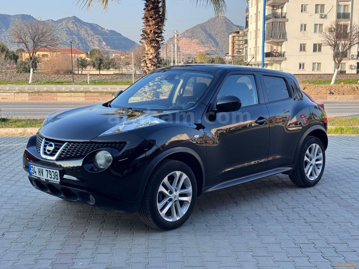Galeriden Nissan Juke 1.6 Platinum 2012 Model Aydın 102.000 km Siyah 2