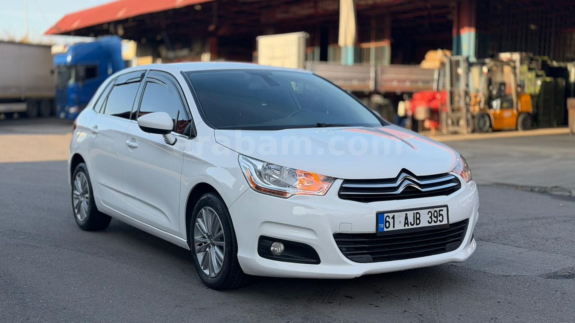 Sahibinden Citroen C4 1.6 e-HDi Confort Plus 2012 Model Trabzon 163.500 km Beyaz 1