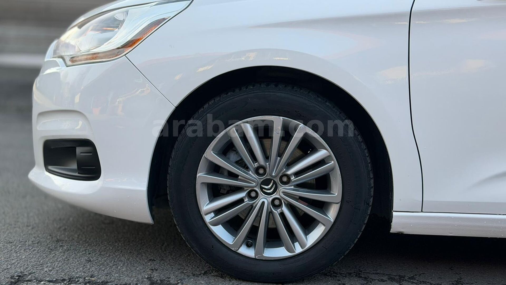 Sahibinden Citroen C4 1.6 e-HDi Confort Plus 2012 Model Trabzon 163.500 km Beyaz 4