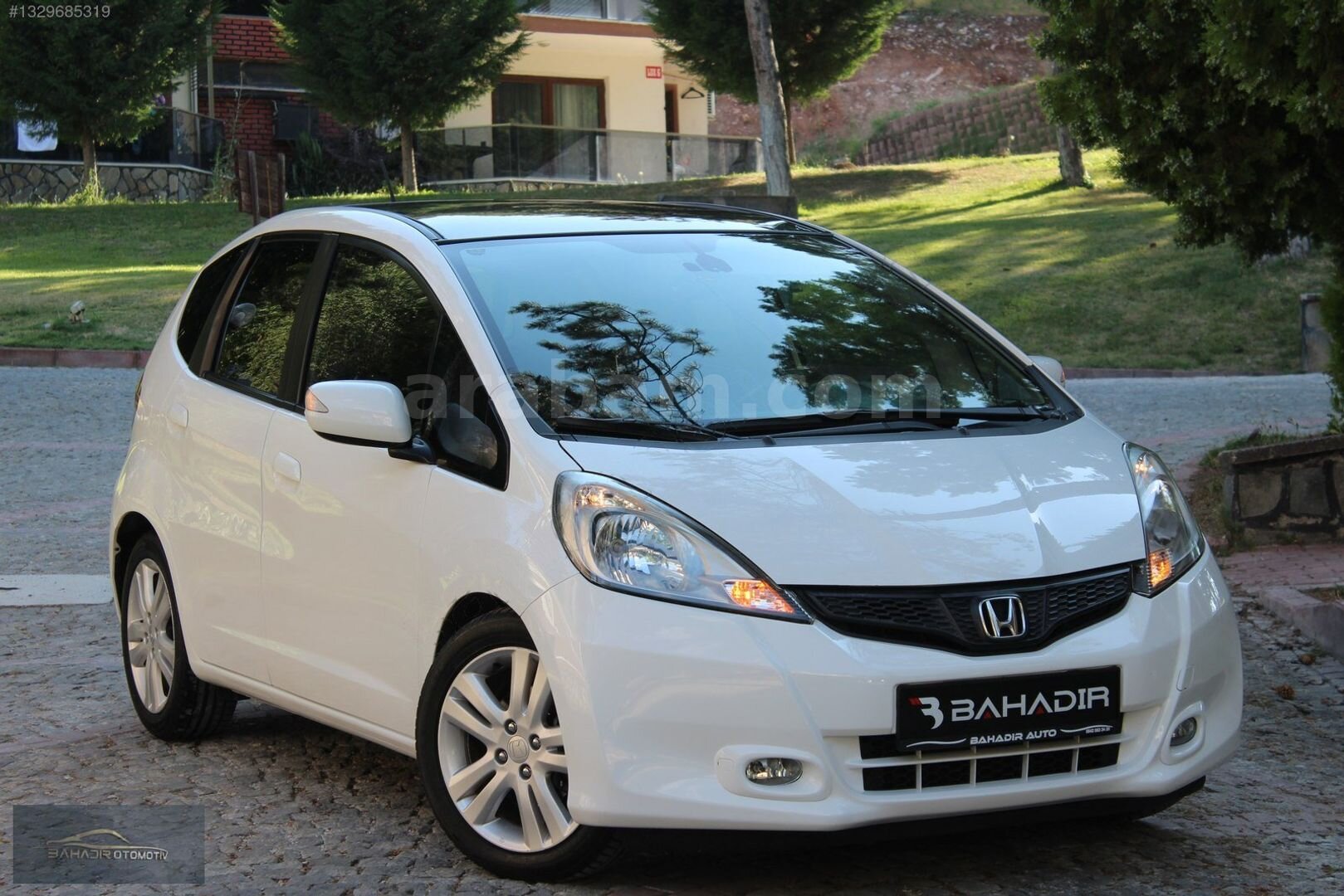 Galeriden Honda Jazz 1.4 Fun 2012 Model Kütahya 131.000 km Beyaz 2