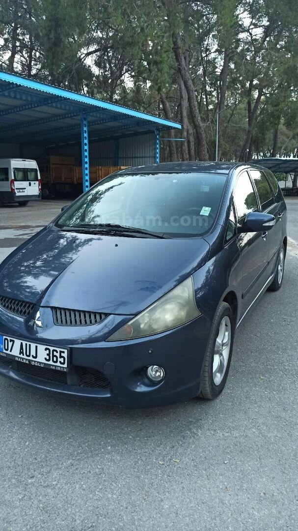 Sahibinden Mitsubishi Grandis 2.0 DI-D Invite 2005 Model Antalya 185.000 km Mavi (metalik) 7
