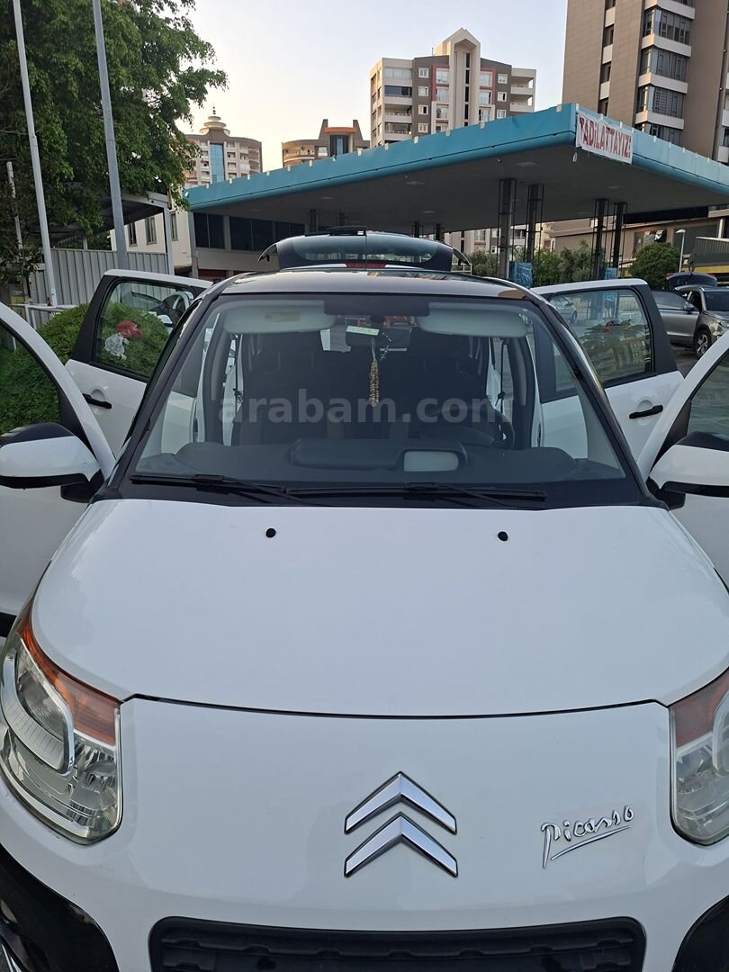 Sahibinden Citroen C3 Picasso 1.6 HDi SX 2011 Model Mersin 122.360 km Beyaz 1