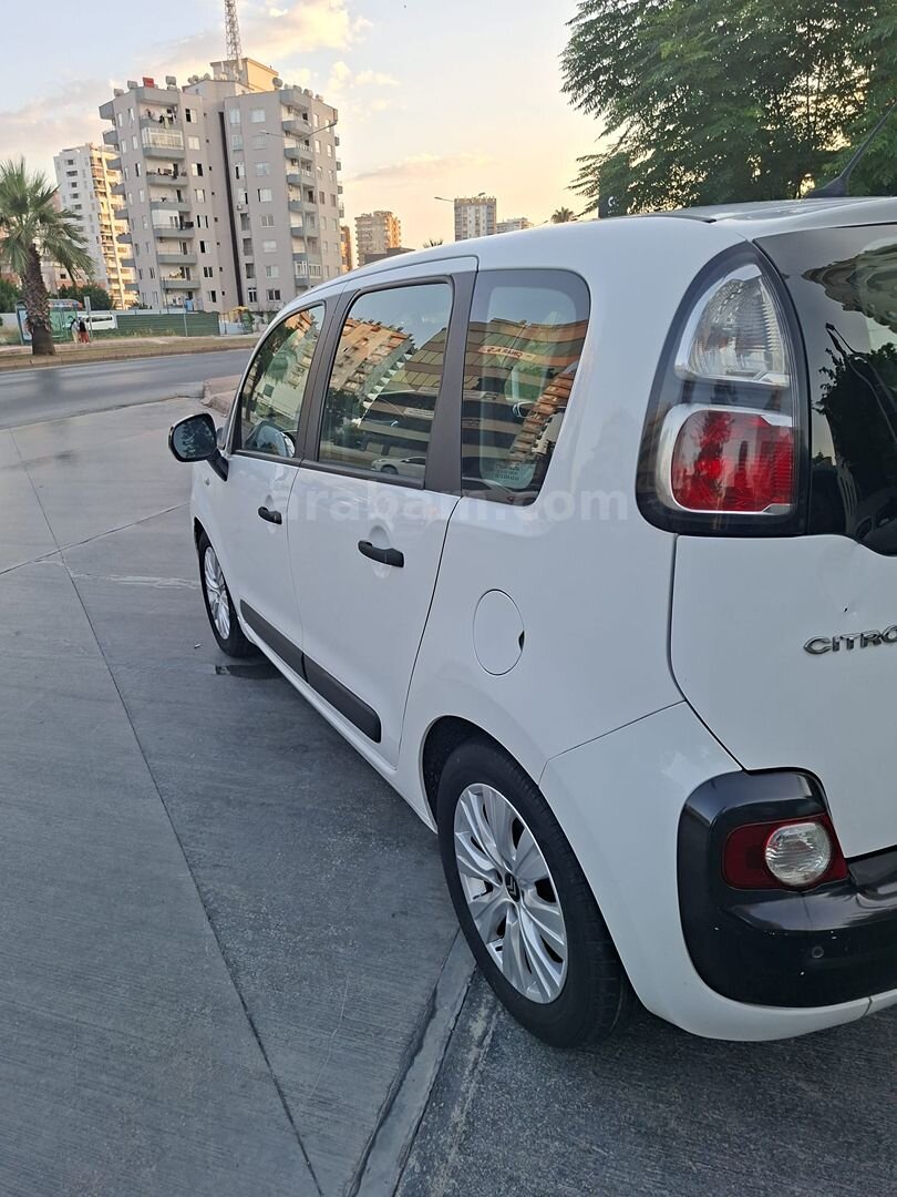 Sahibinden Citroen C3 Picasso 1.6 HDi SX 2011 Model Mersin 122.360 km Beyaz 2