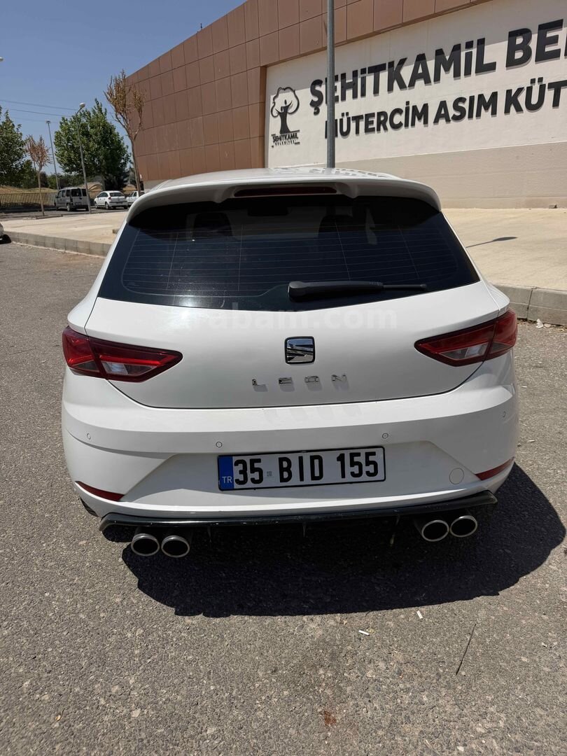 Sahibinden Seat Leon 1.6 TDI Style 2019 Model Gaziantep 198.500 km Beyaz 4